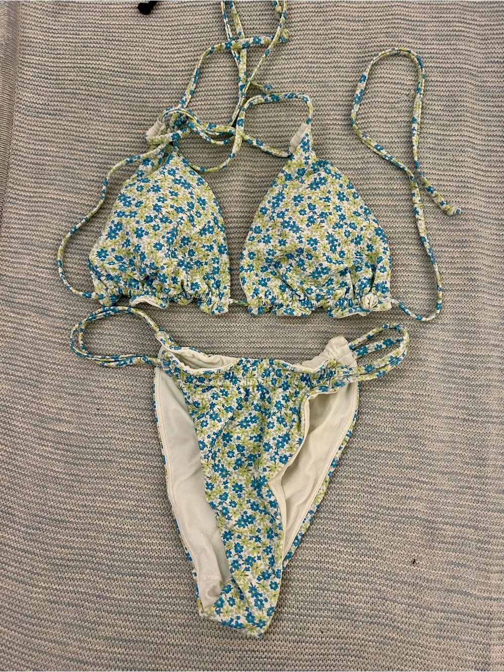 Pacsun Floral Bikini Set🪻🌸